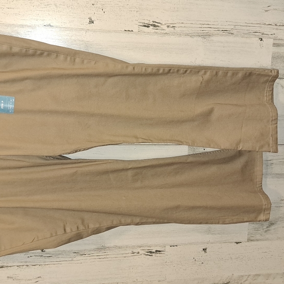 1109 Lee Riders Stretch No-Gap Waistband Pants - Picture 3 of 7